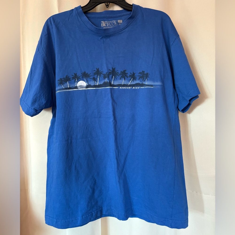 Gently Worn Men’s Newport Blue Soft T-Shirt